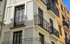 Plaza Negrito Apartments